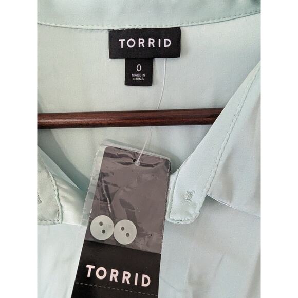 Torrid Madison Satin Button-Up Long Sleeve Shirt Mint Green Womens 12 Large New - Picture 4 of 9